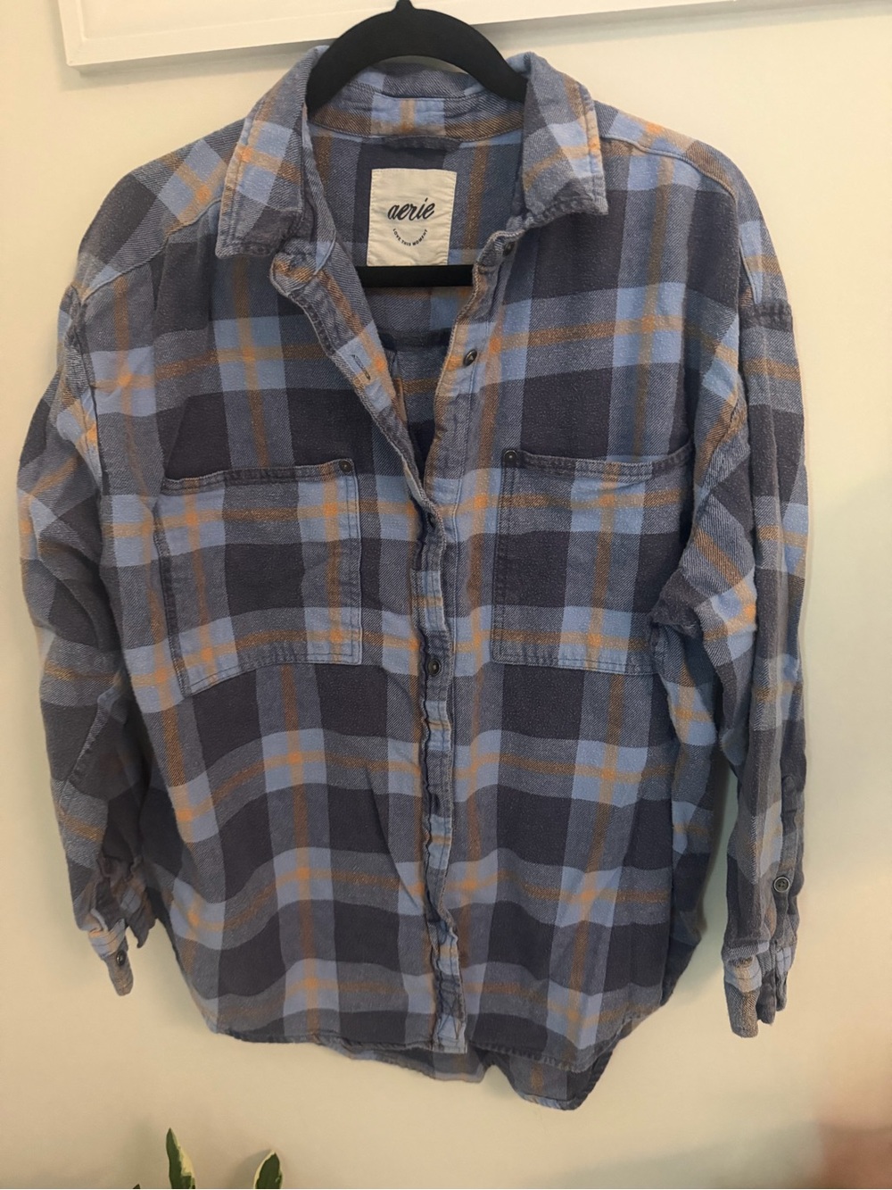 Aerie Women’s Light Blue and Tan Plaid Flannel Button-Down Shirt
